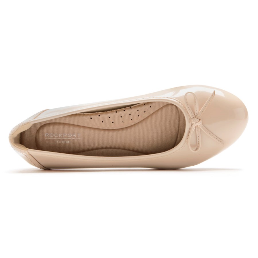 Rockport Women's Reagan Ballet Flat Neutral Beige Patent Synthetic