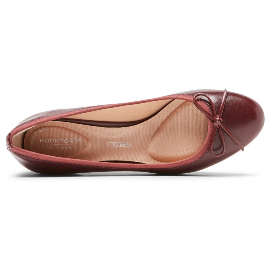 Rockport Women's Total Motion Sydney Bow Pump Oxblood